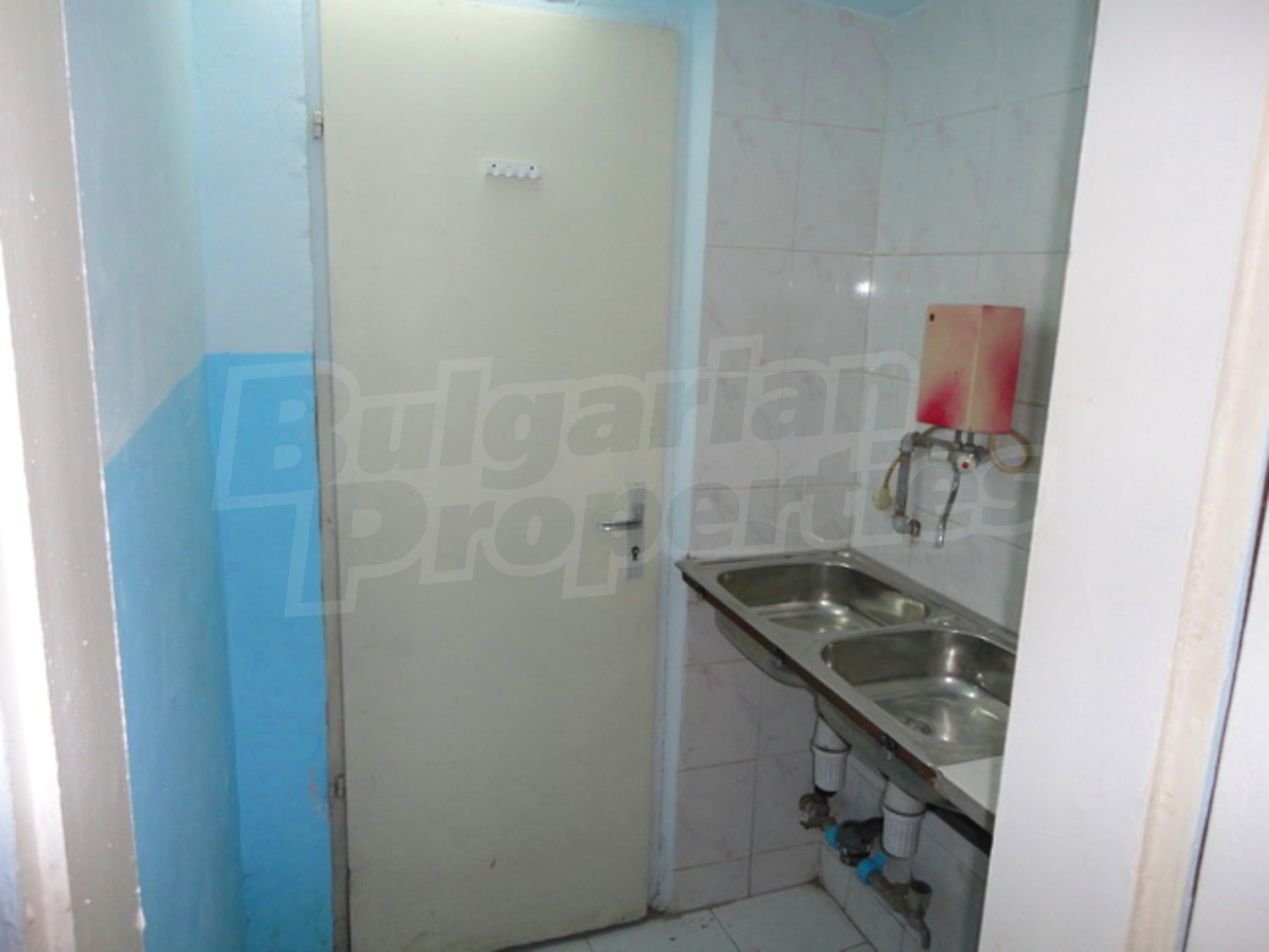 Gallery Picture 10