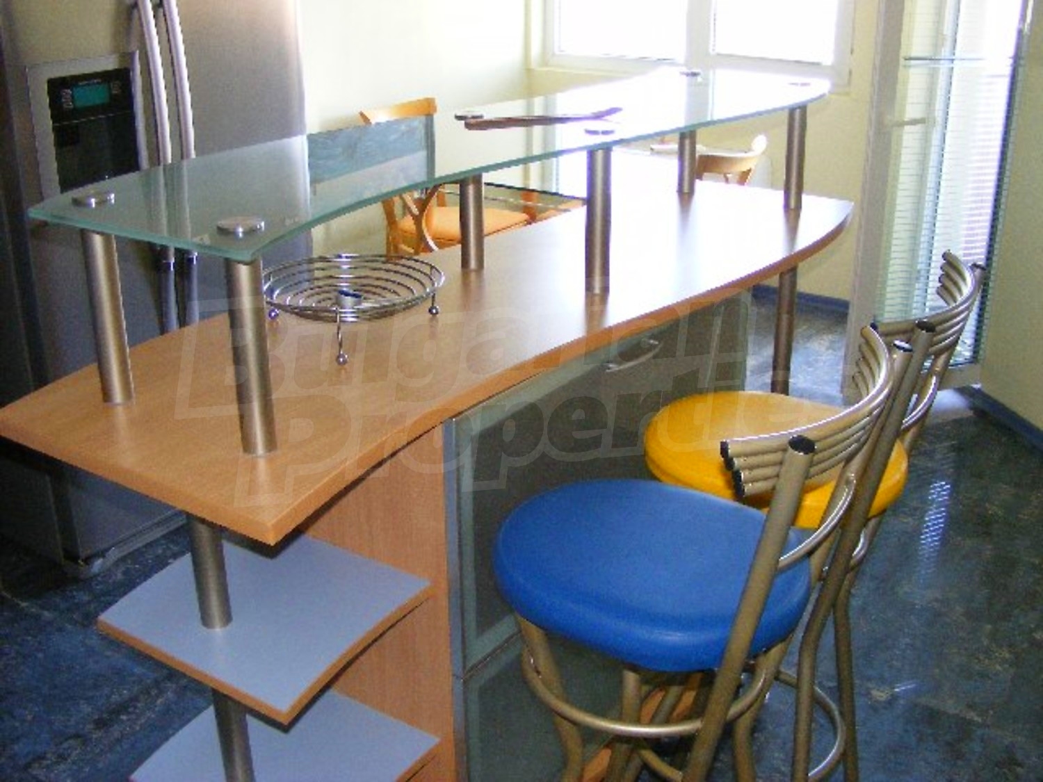 Gallery Picture 6