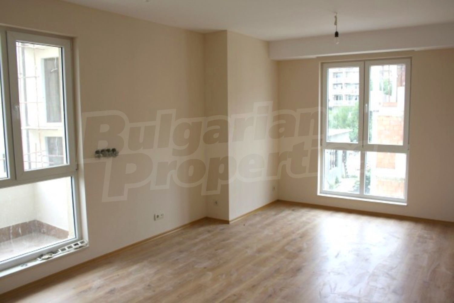 Gallery Picture 12