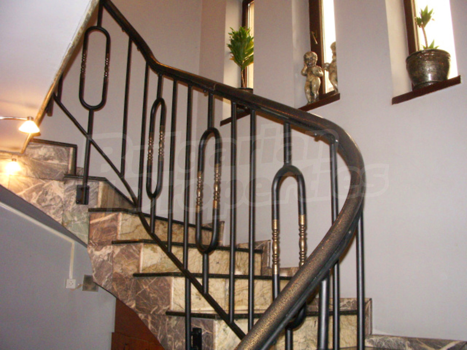 Gallery Picture 17