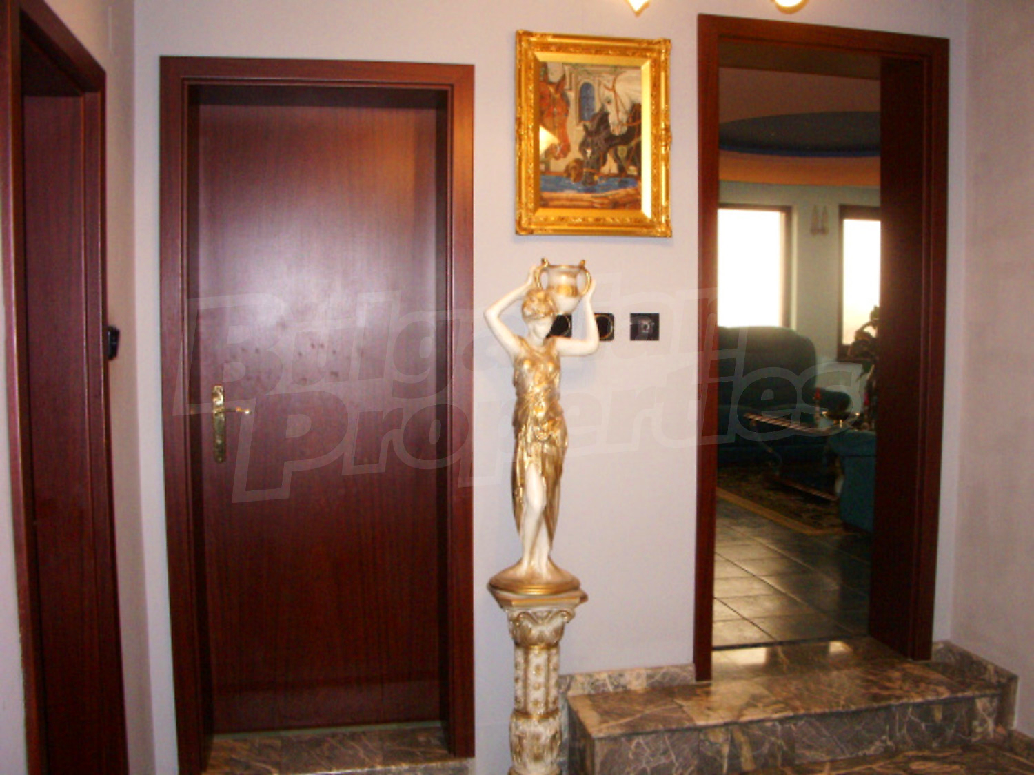 Gallery Picture 19