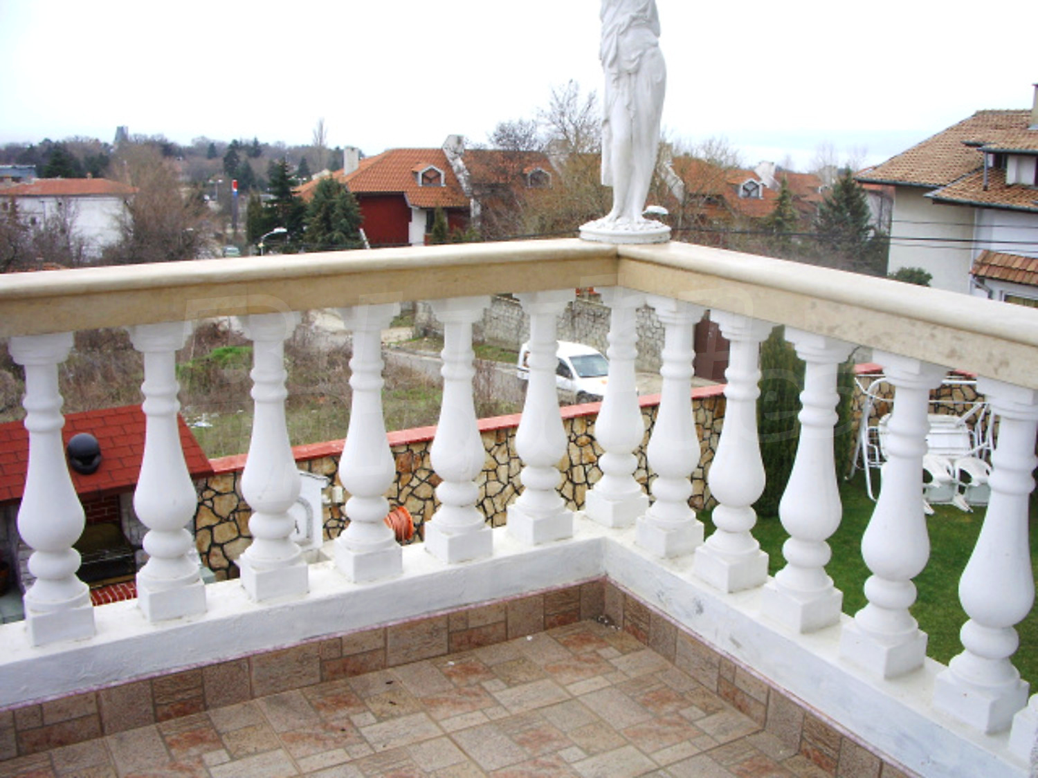 Gallery Picture 24
