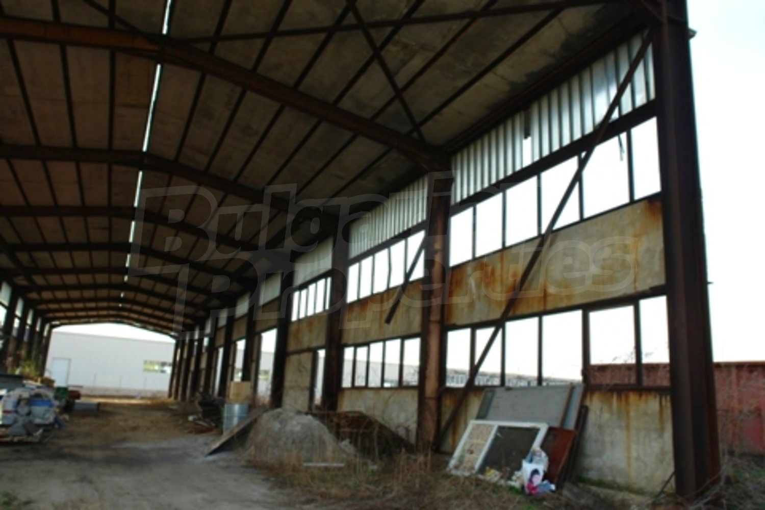Gallery Picture 5
