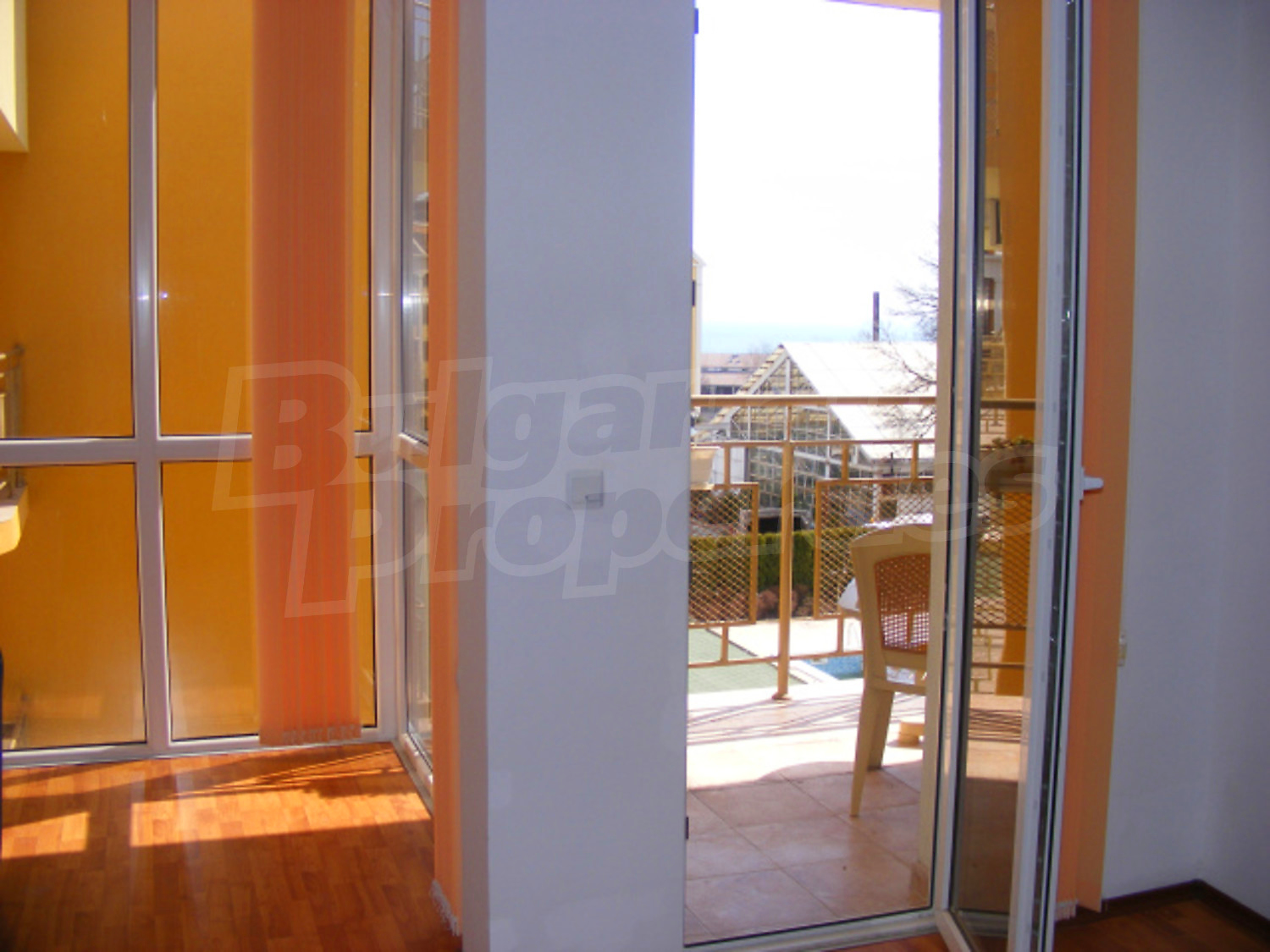 Gallery Picture 13