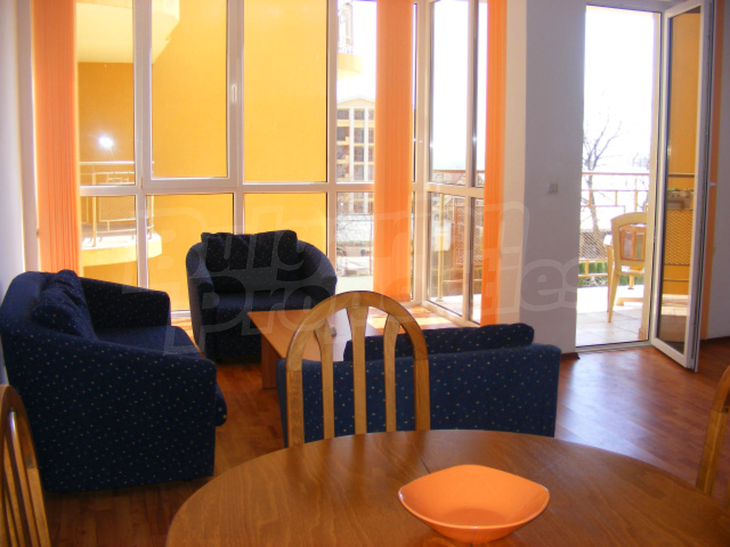 Gallery Picture 9