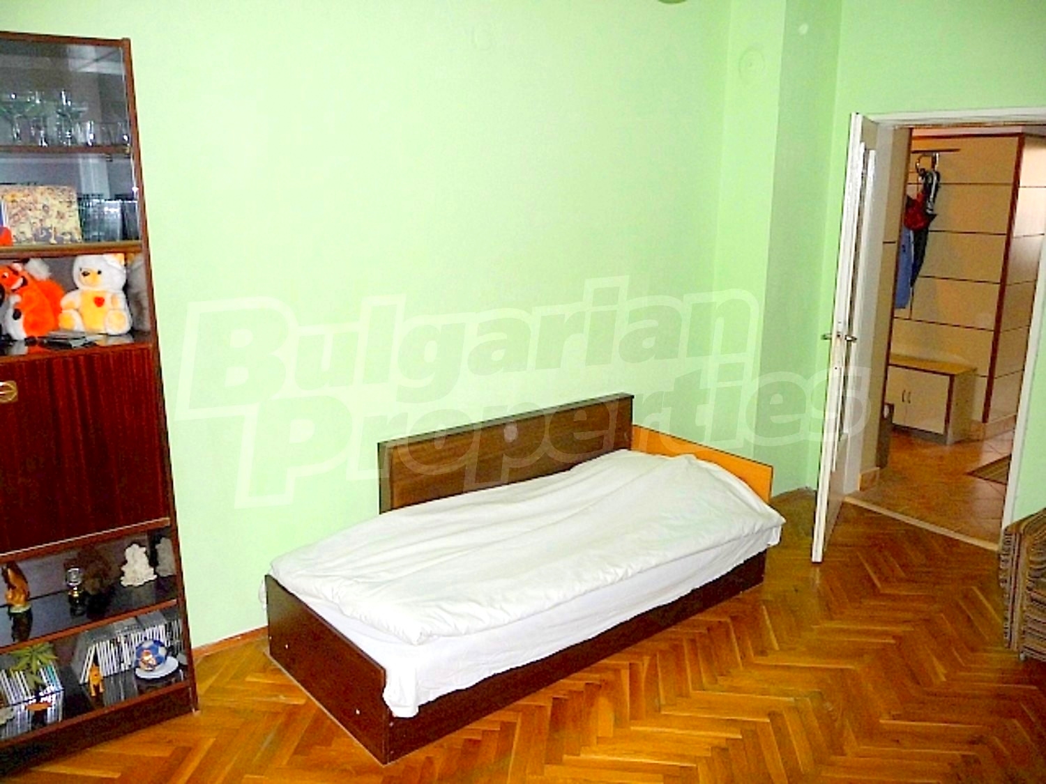 Gallery Picture 13