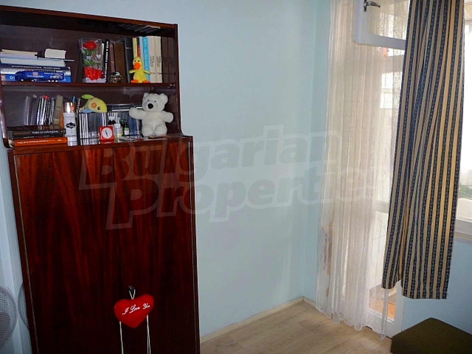Gallery Picture 27