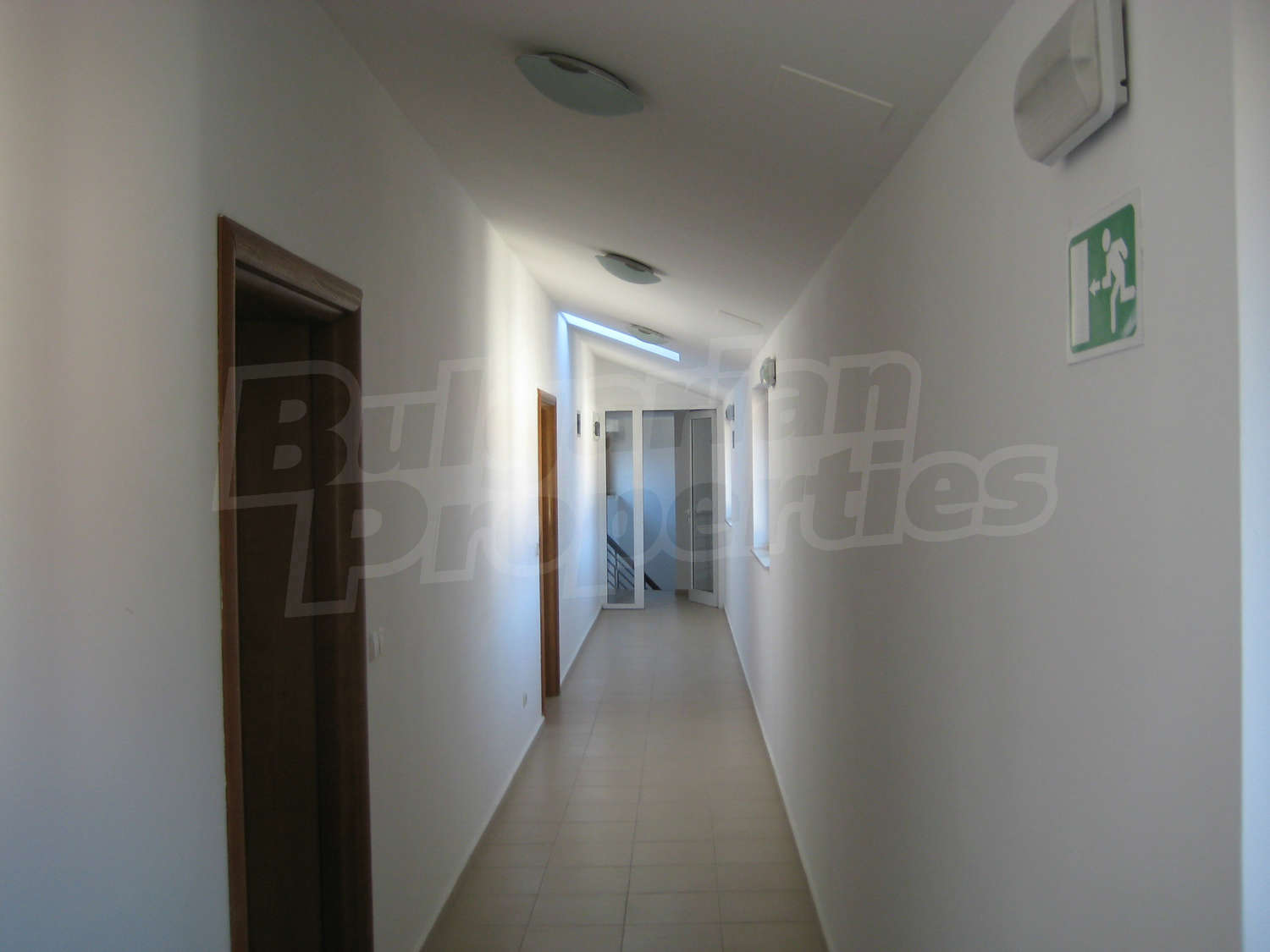 Gallery Picture 37