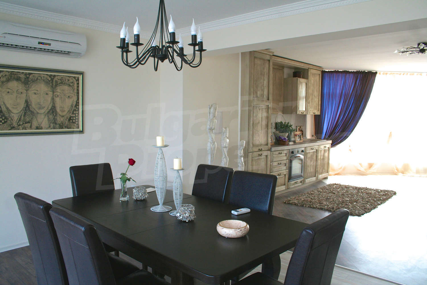 Gallery Picture 12