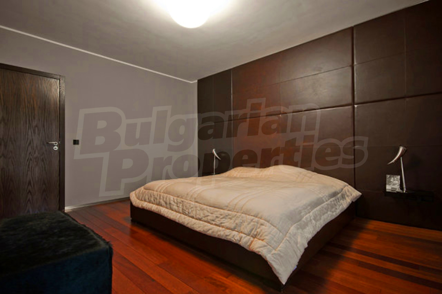 Gallery Picture 21