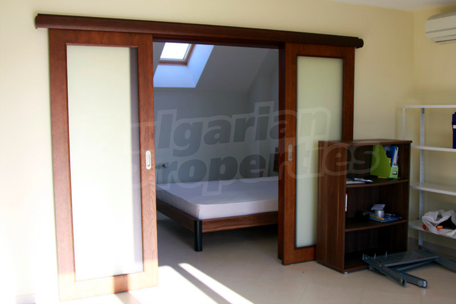 Gallery Picture 13