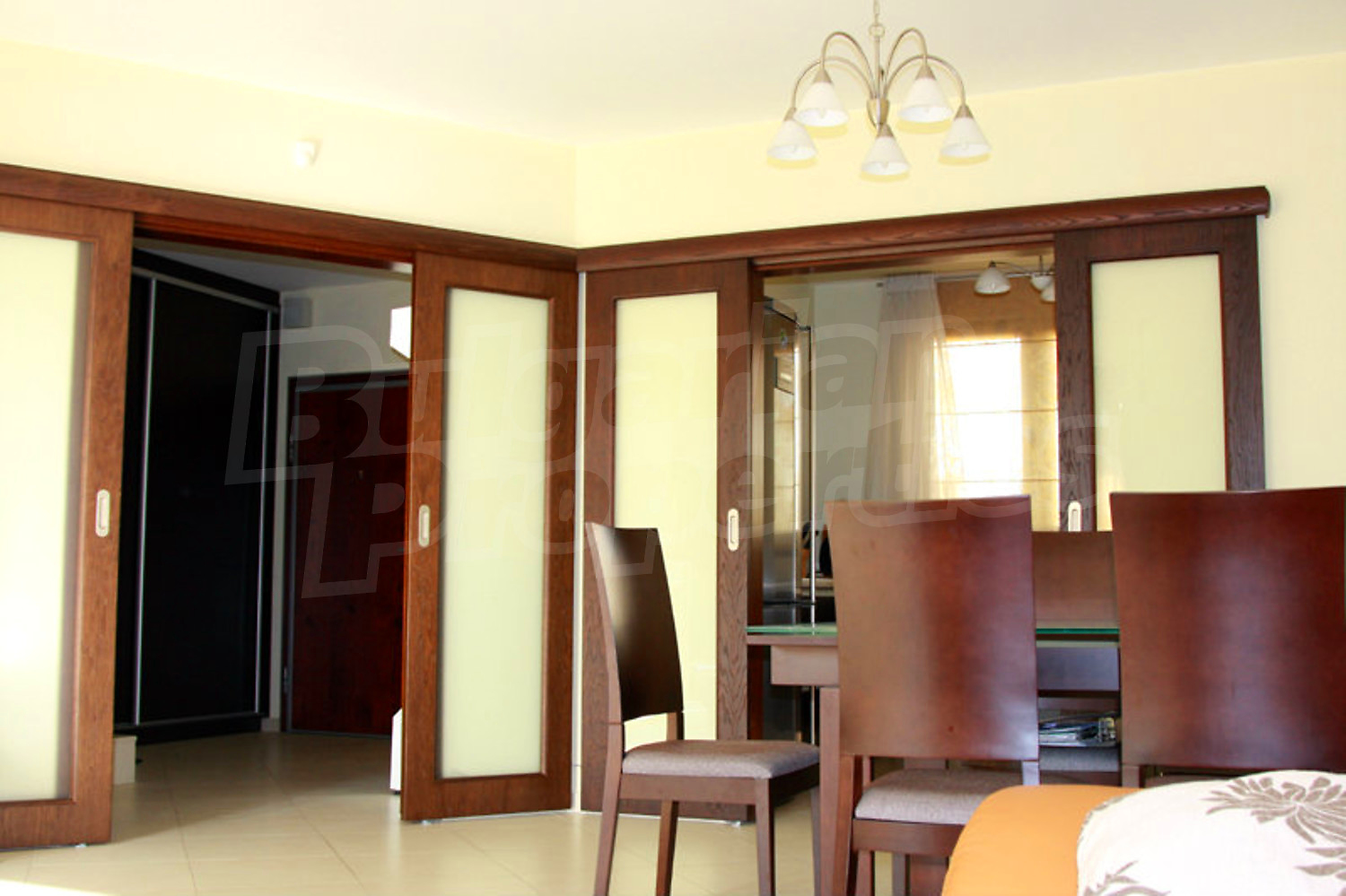 Gallery Picture 6