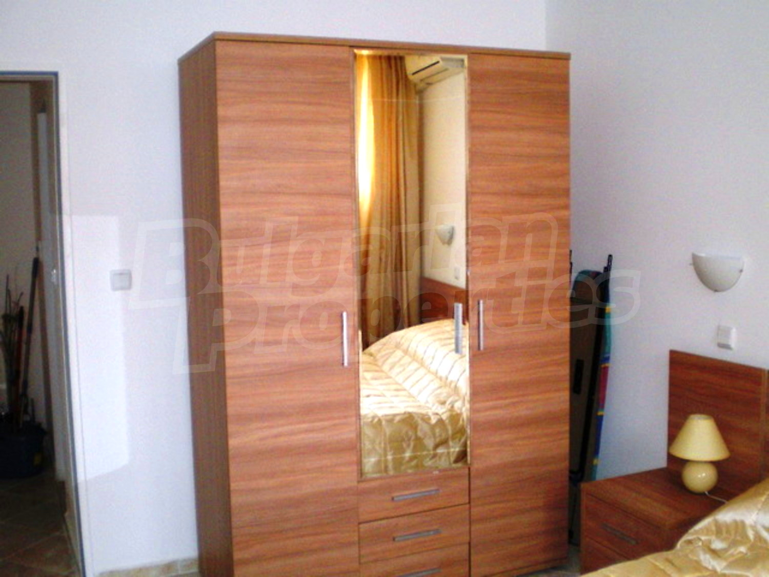 Gallery Picture 8
