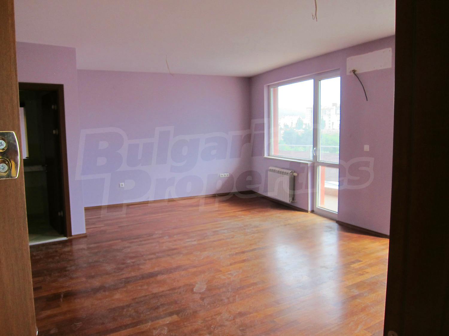 Gallery Picture 6