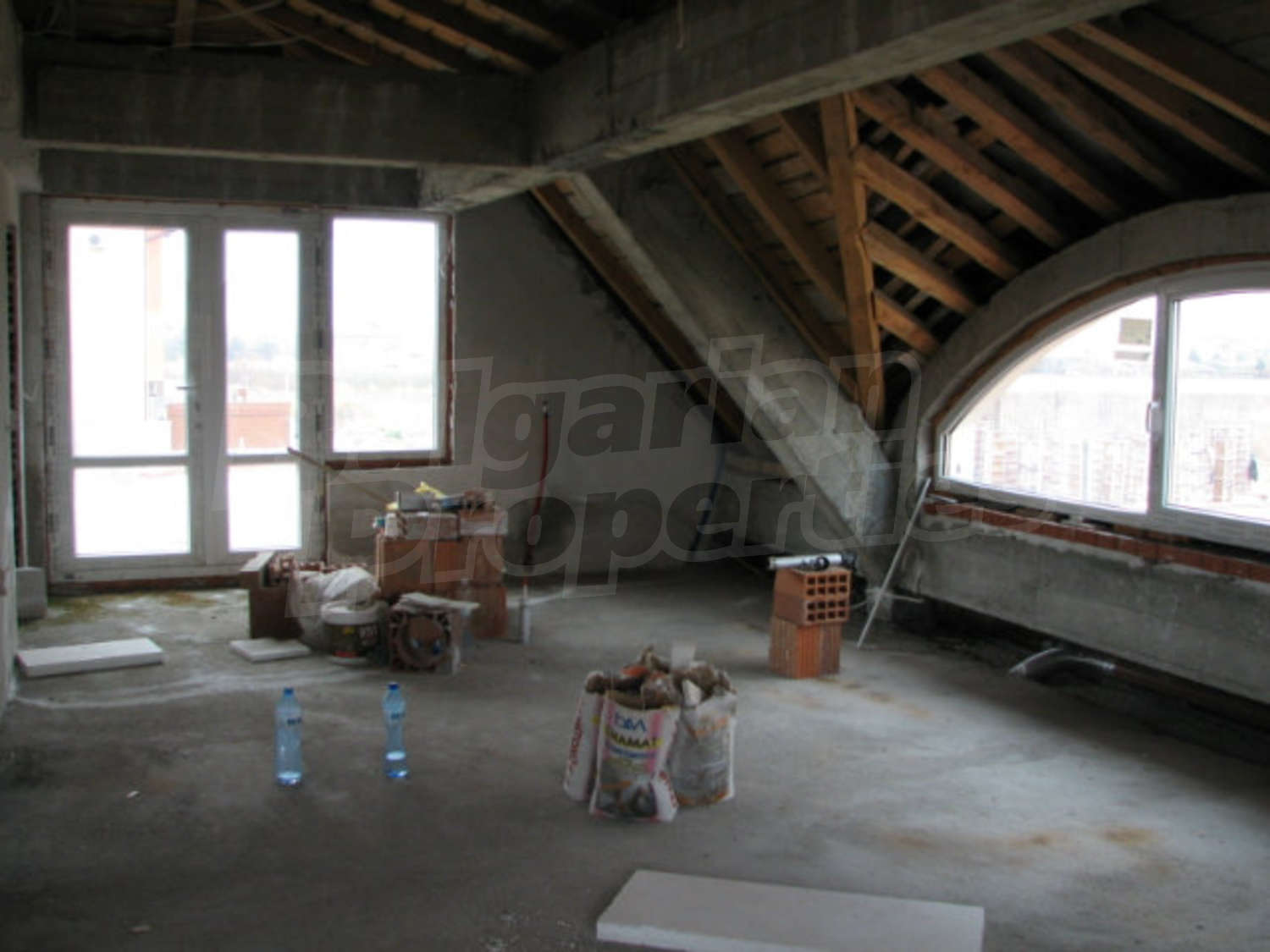 Gallery Picture 27