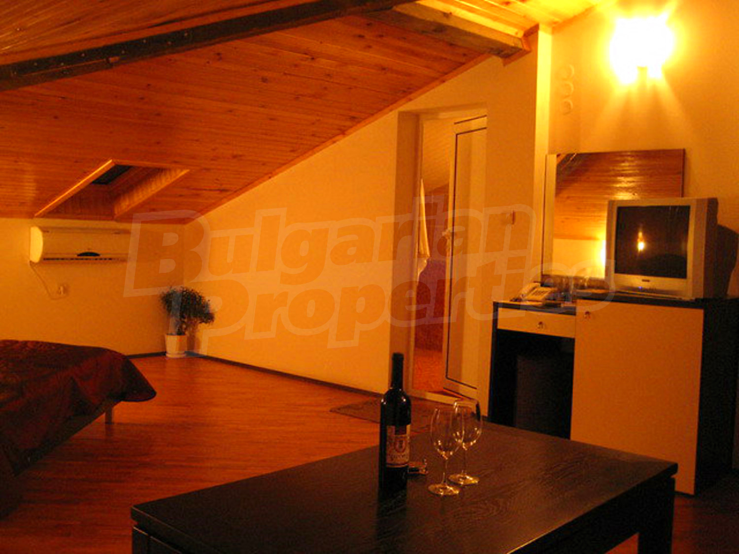Gallery Picture 37