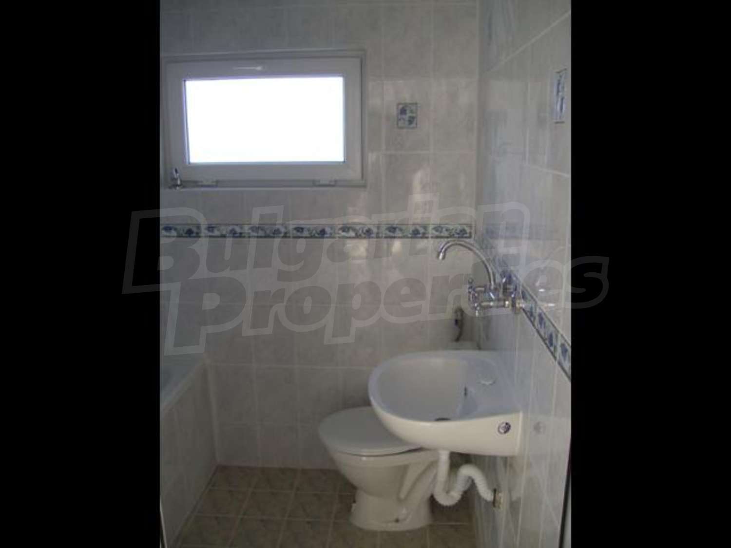 Gallery Picture 14