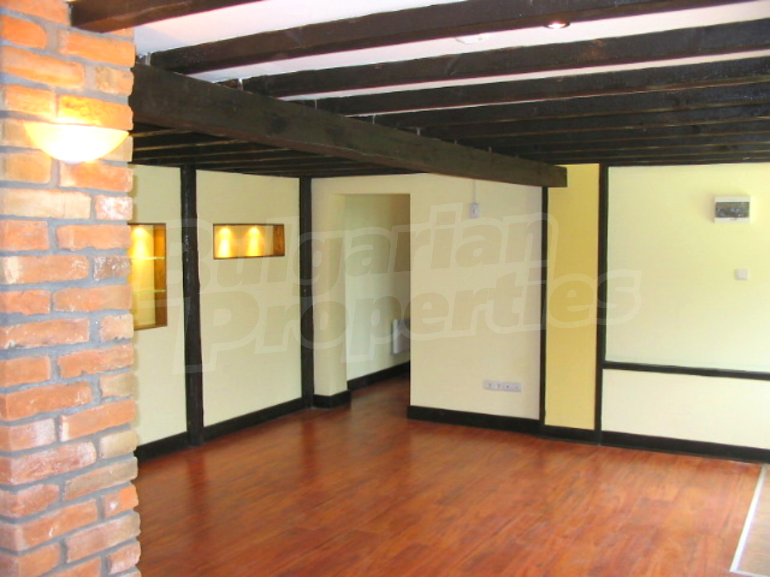 Gallery Picture 8