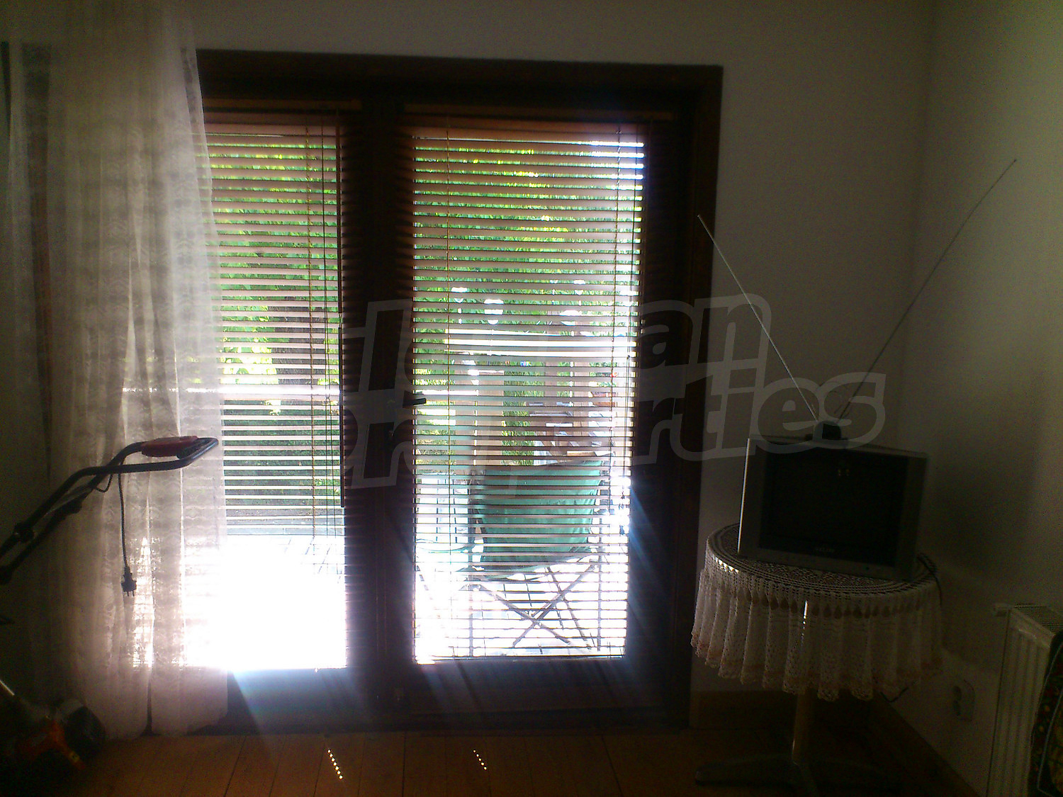 Gallery Picture 35