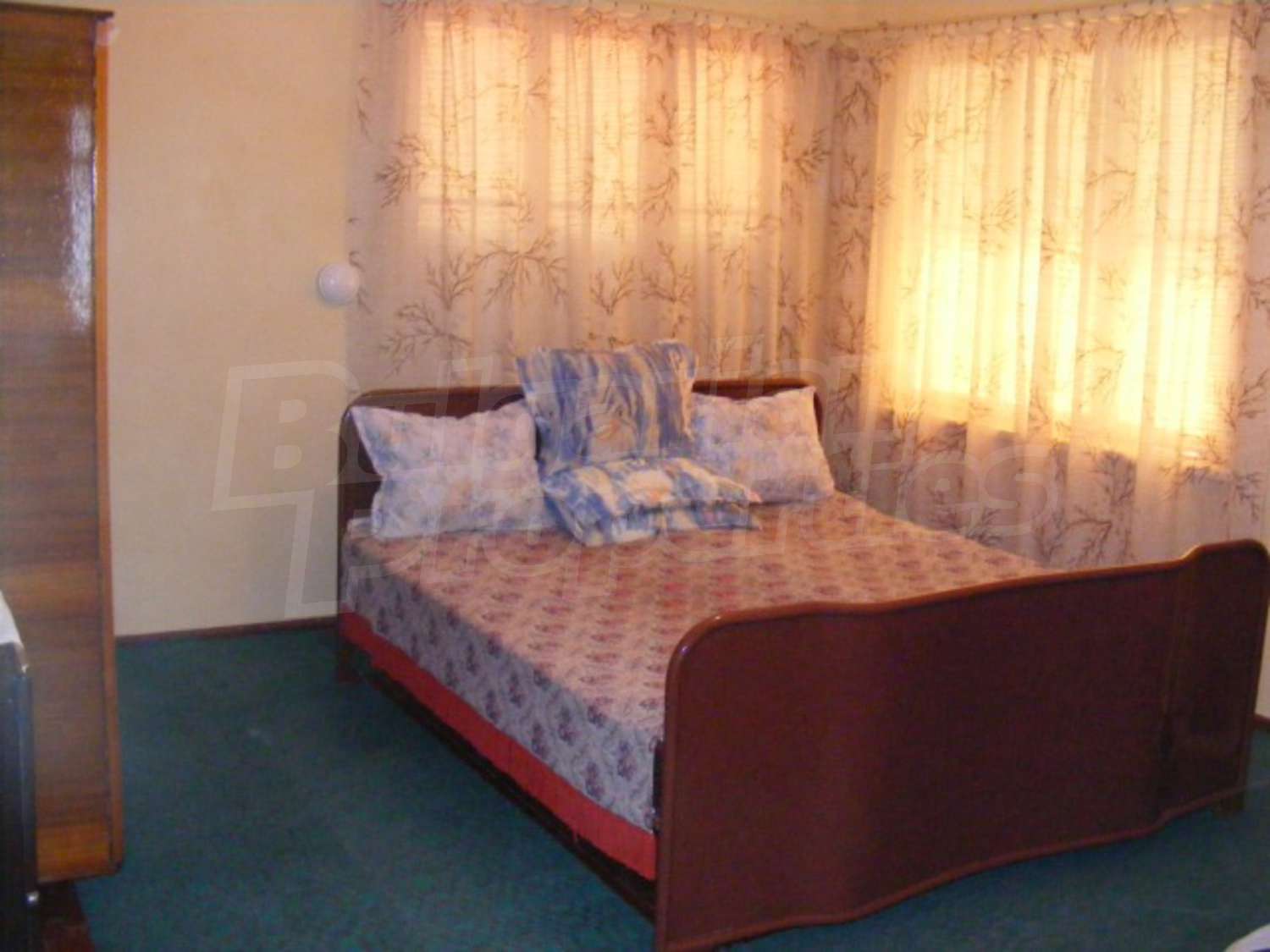 Gallery Picture 25