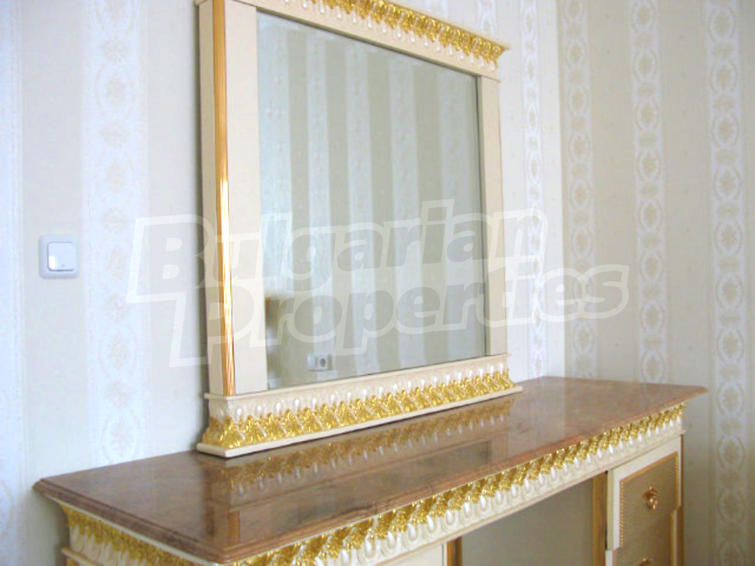 Gallery Picture 17