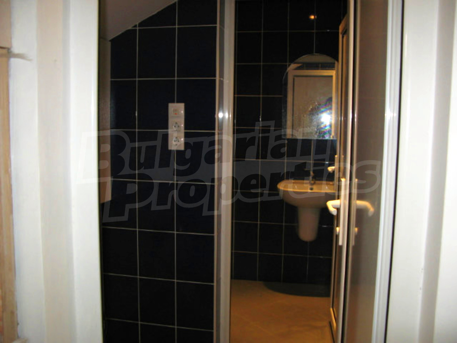 Gallery Picture 23