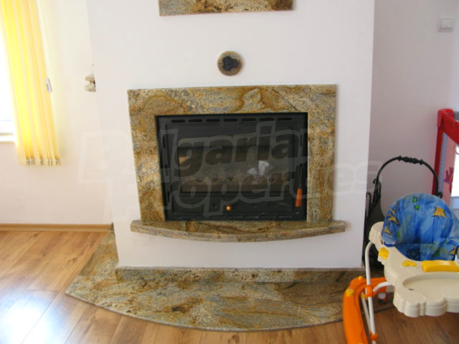 Gallery Picture 38