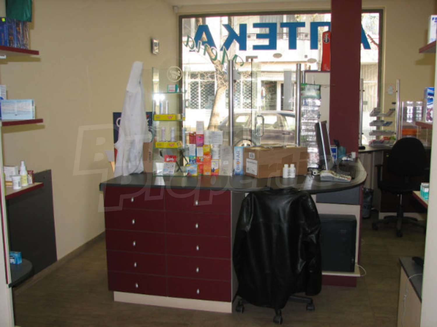 Gallery Picture 11