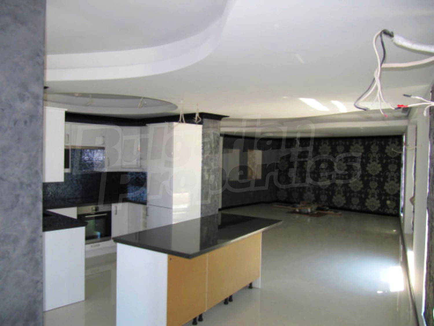 Gallery Picture 10