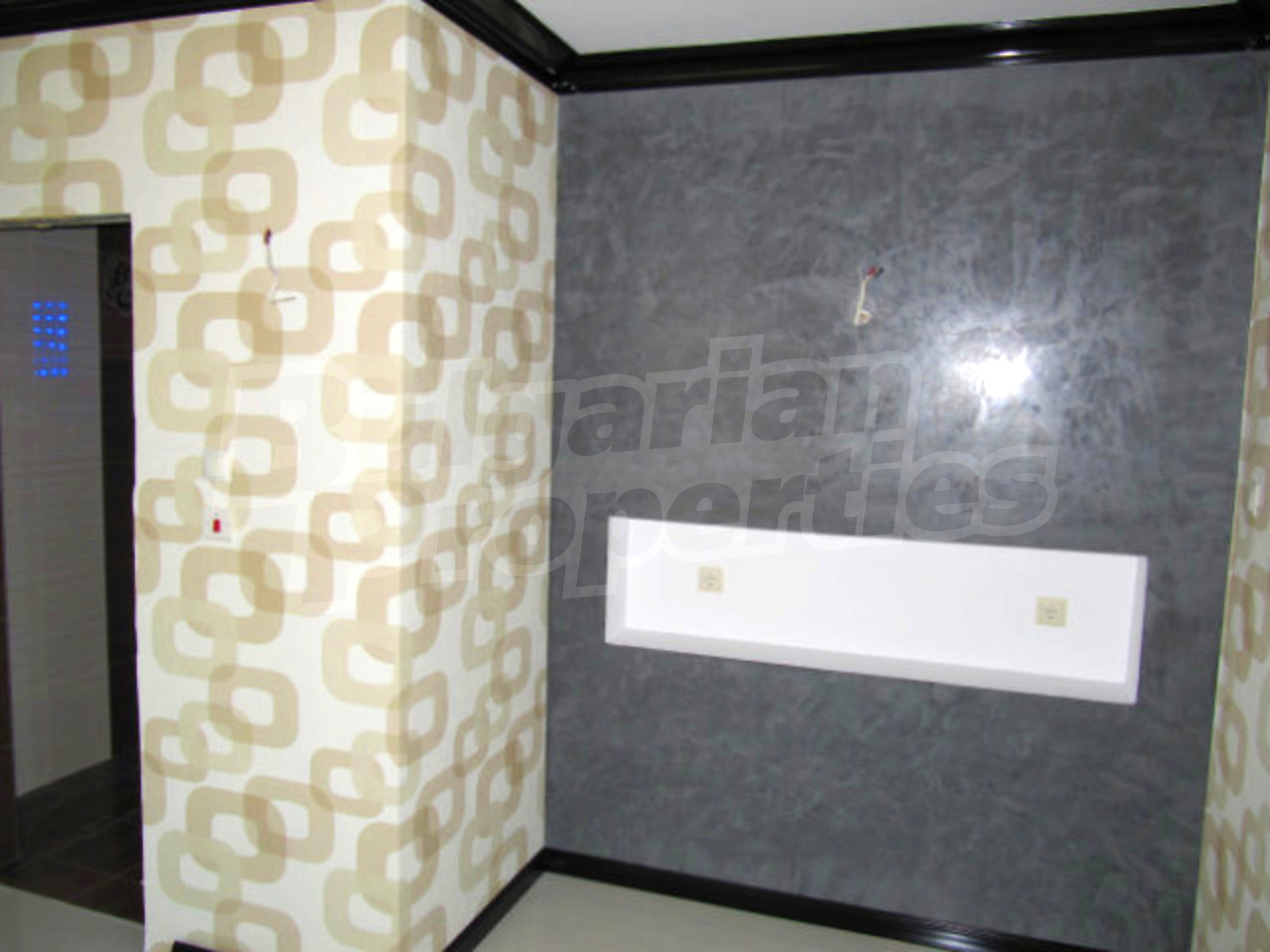 Gallery Picture 12