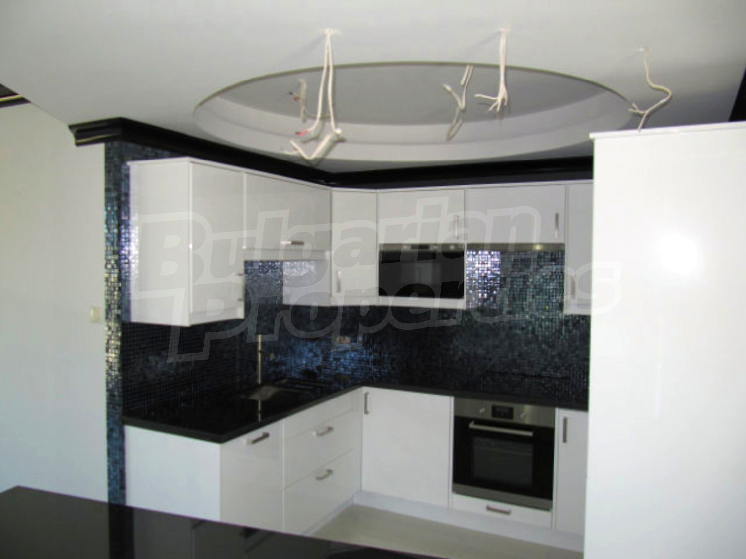 Gallery Picture 8