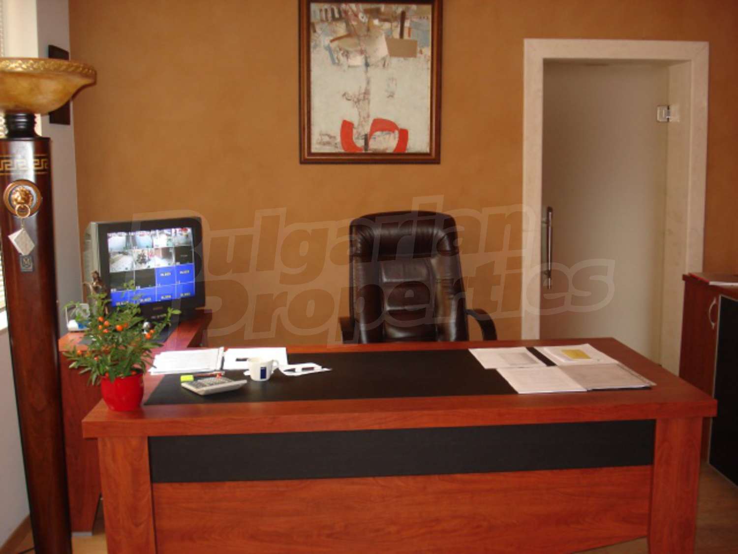 Gallery Picture 15