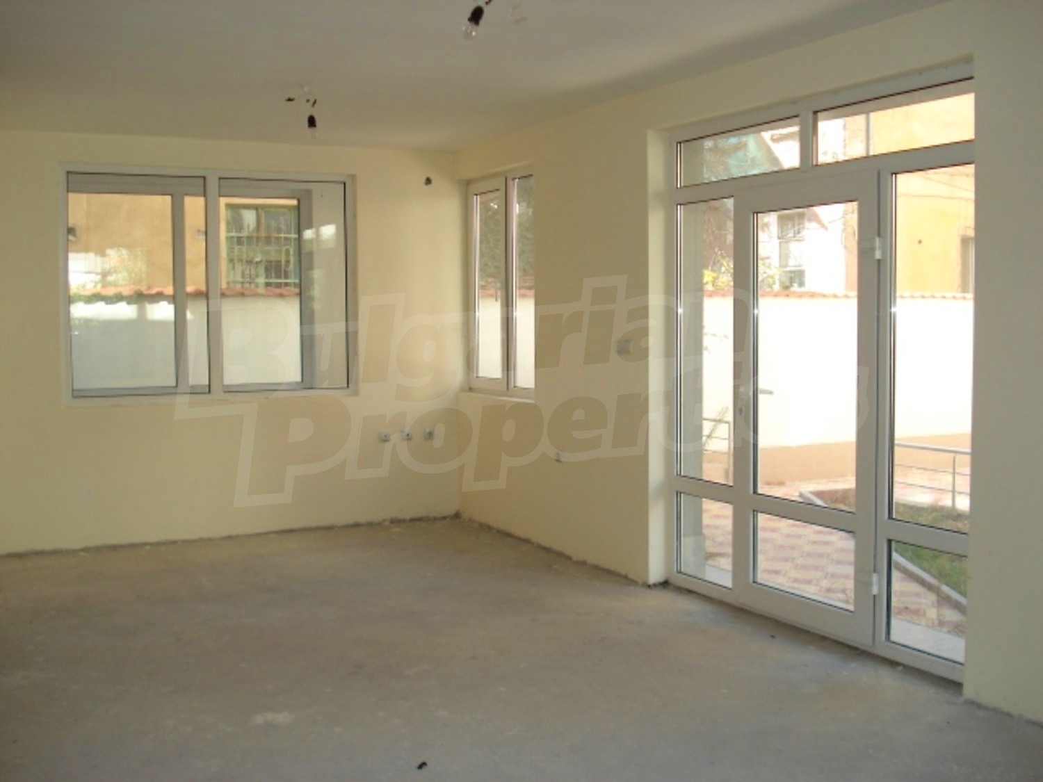 Gallery Picture 10