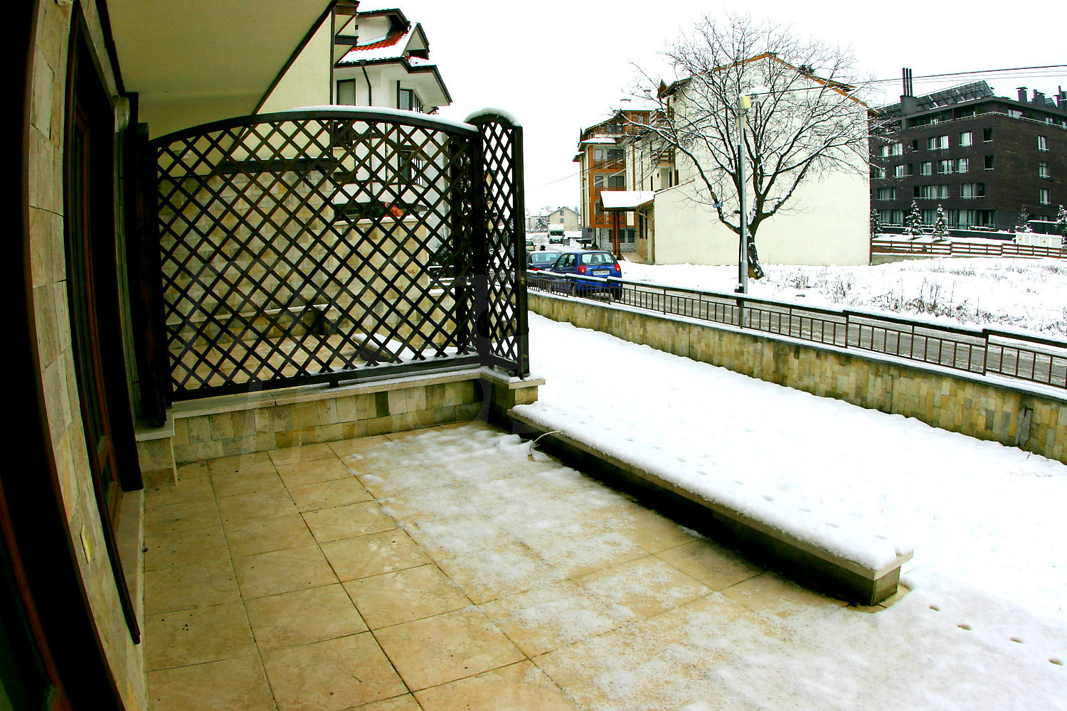 Gallery Picture 10