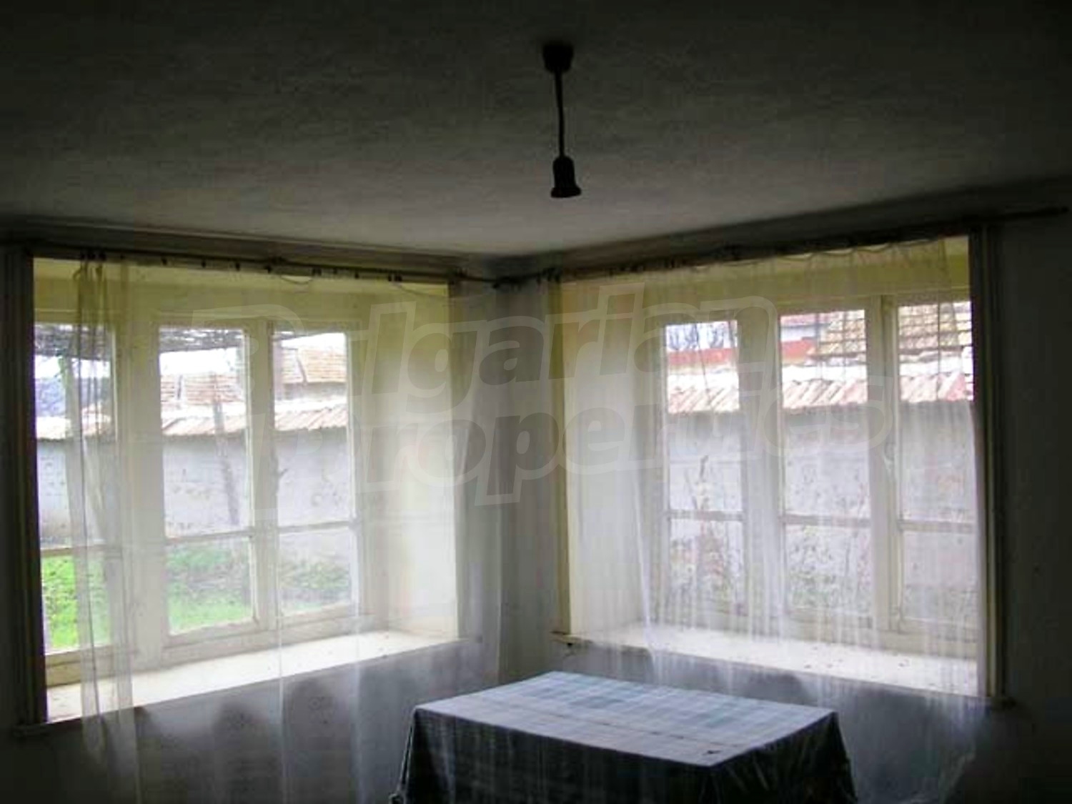 Gallery Picture 10
