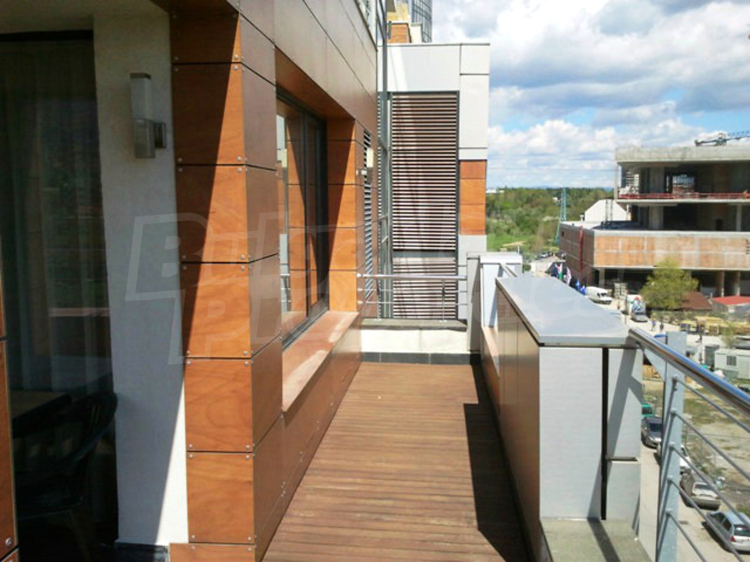 Gallery Picture 17