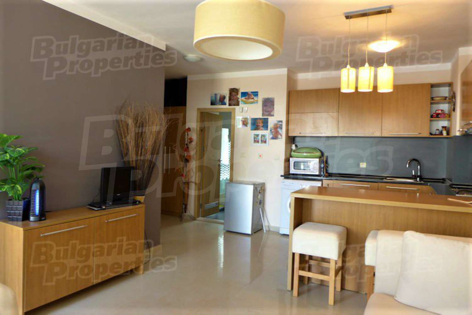 Gallery Picture 9