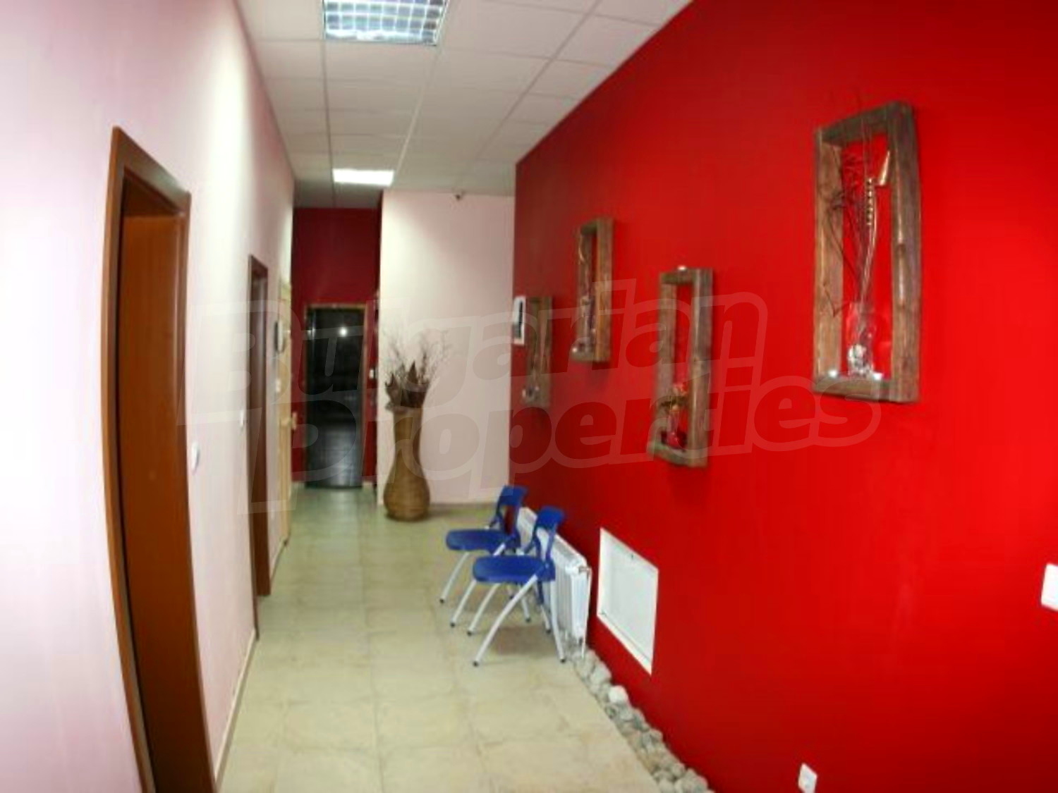 Gallery Picture 10