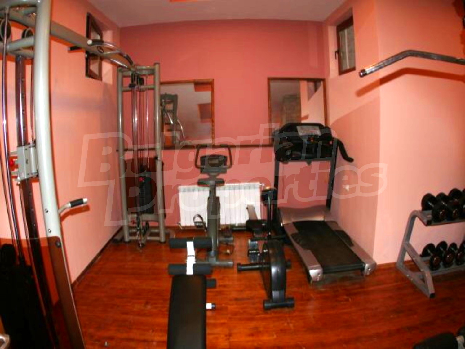 Gallery Picture 9