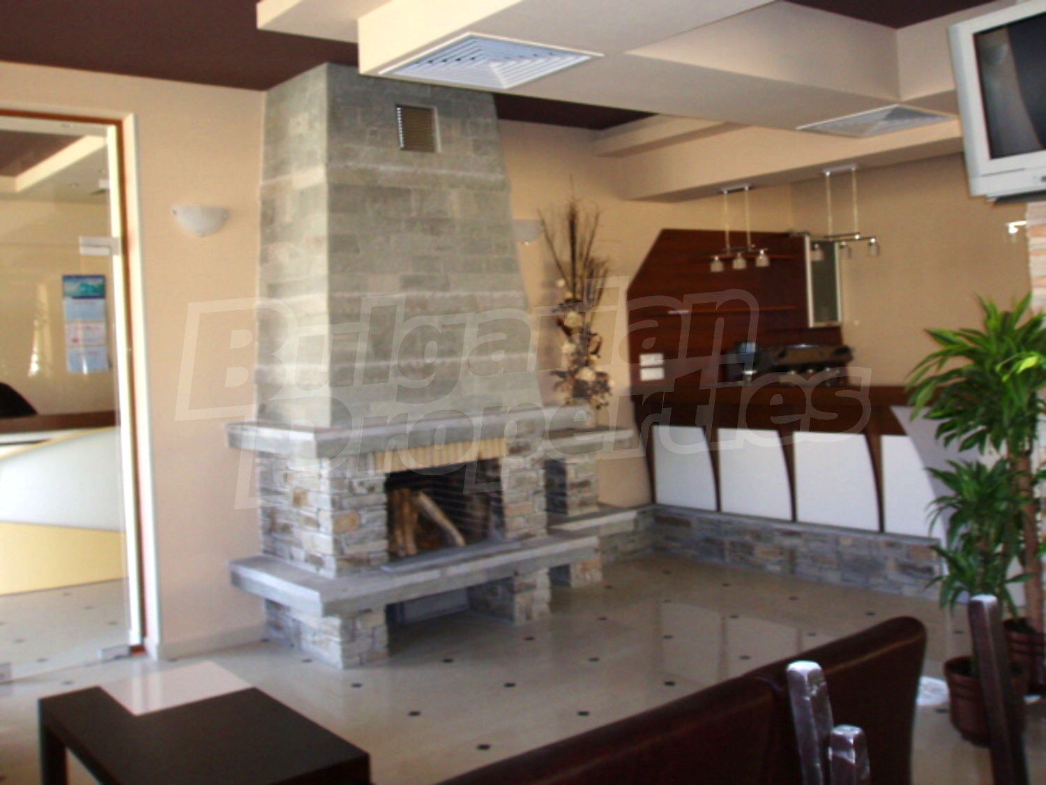 Gallery Picture 19