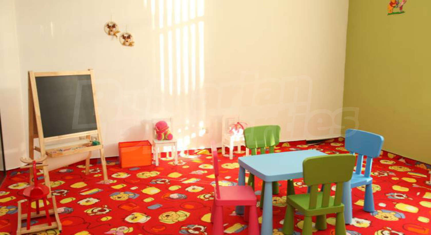 Gallery Picture 23