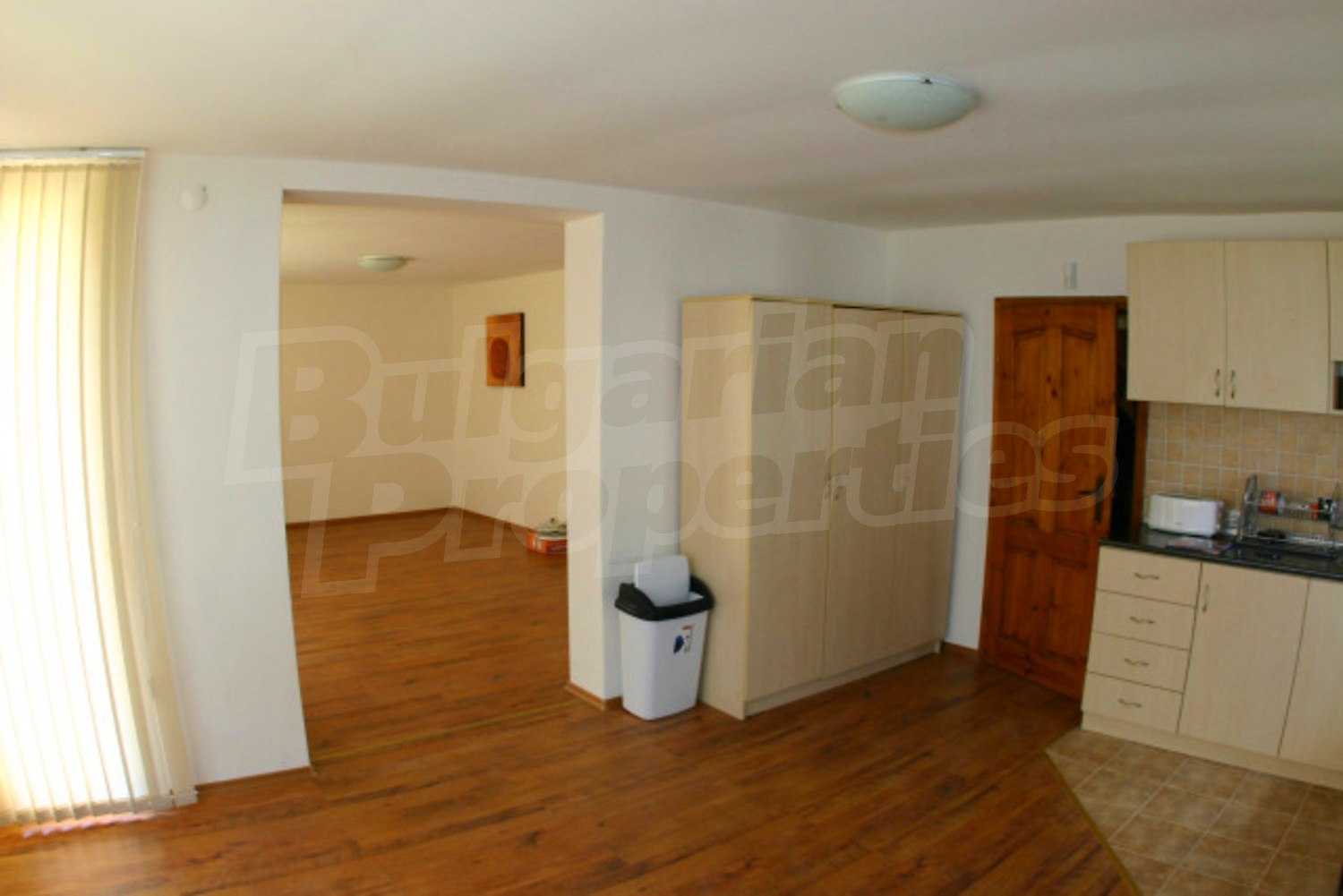 Gallery Picture 13