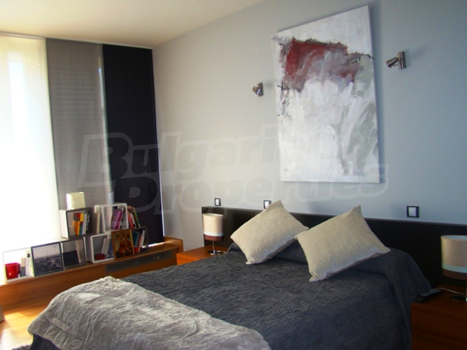 Gallery Picture 27