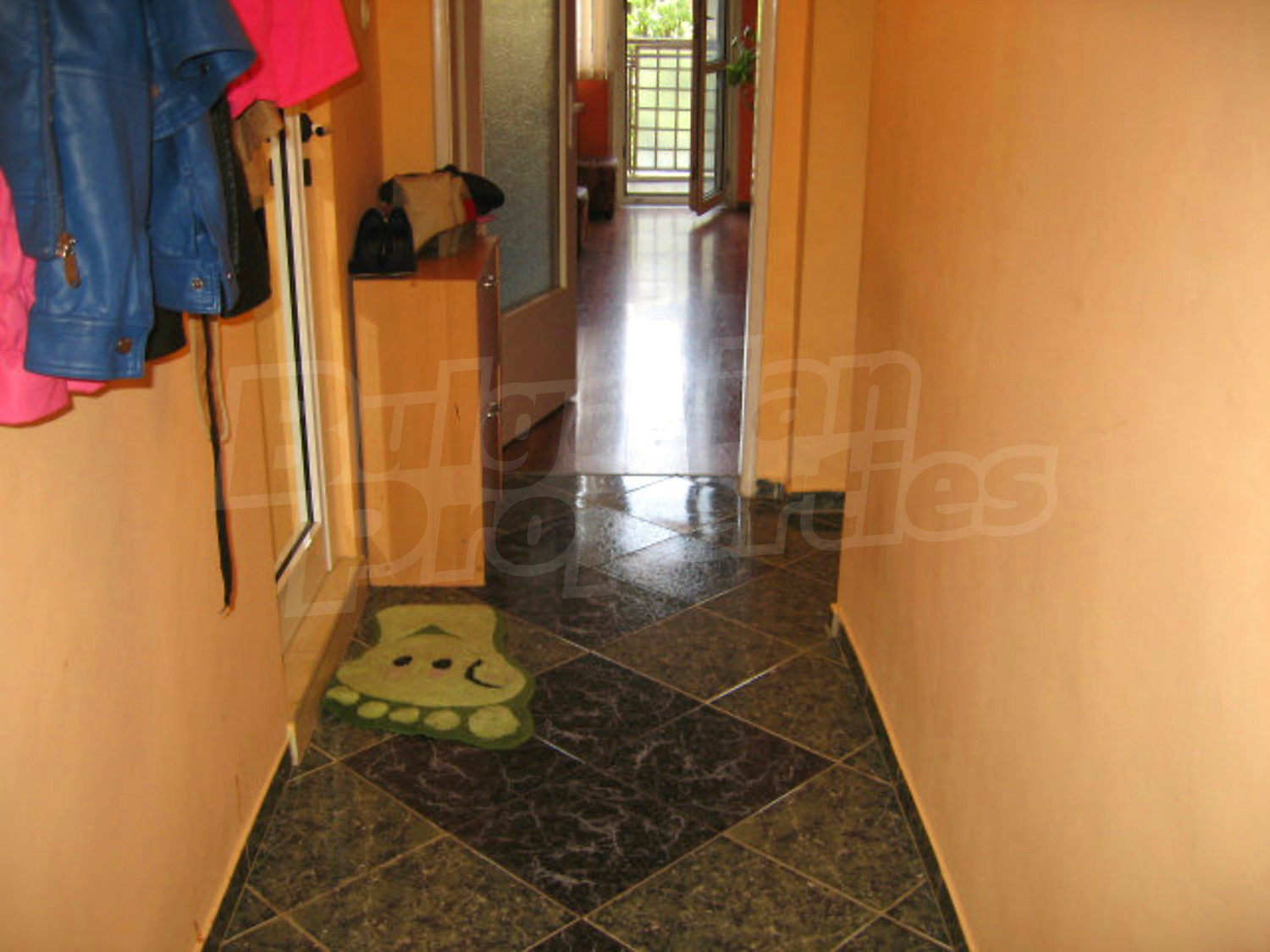 Gallery Picture 10