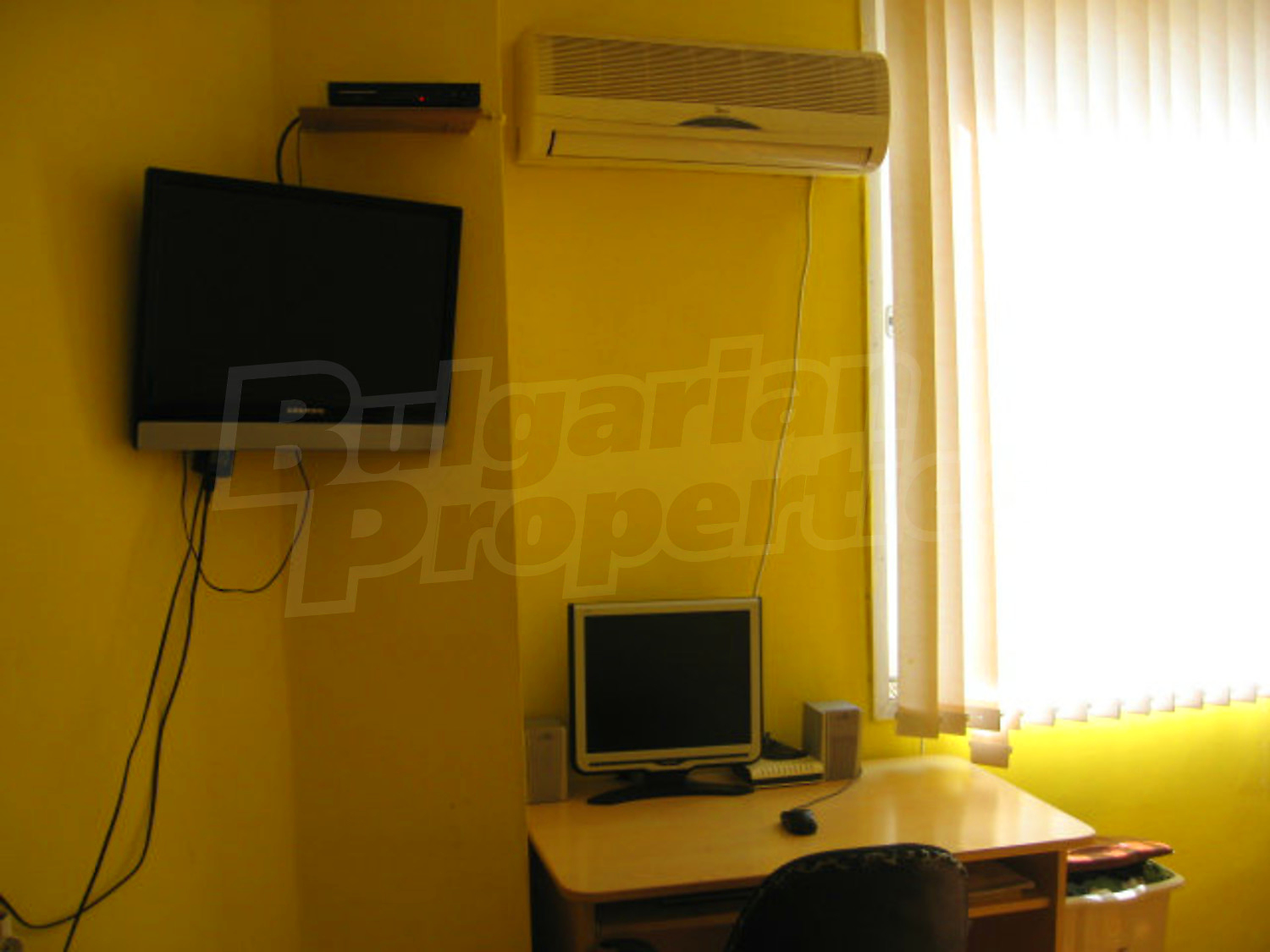 Gallery Picture 22