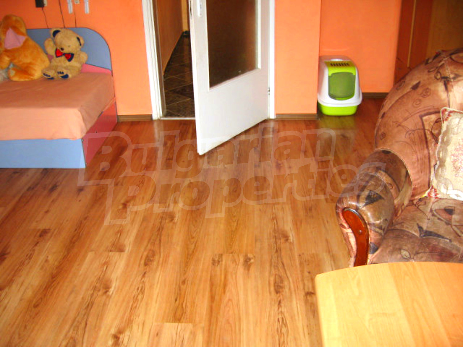 Gallery Picture 28