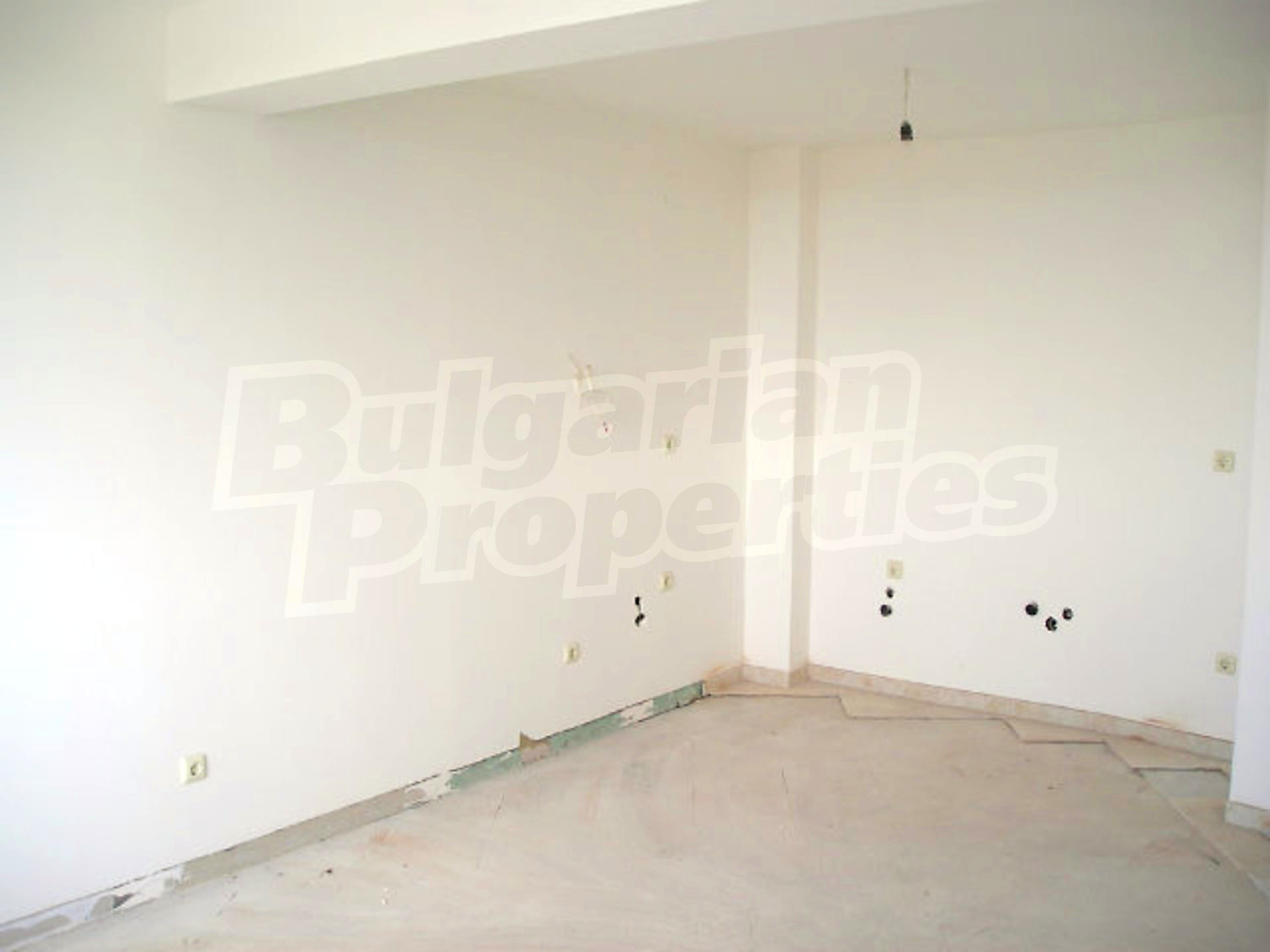Gallery Picture 10