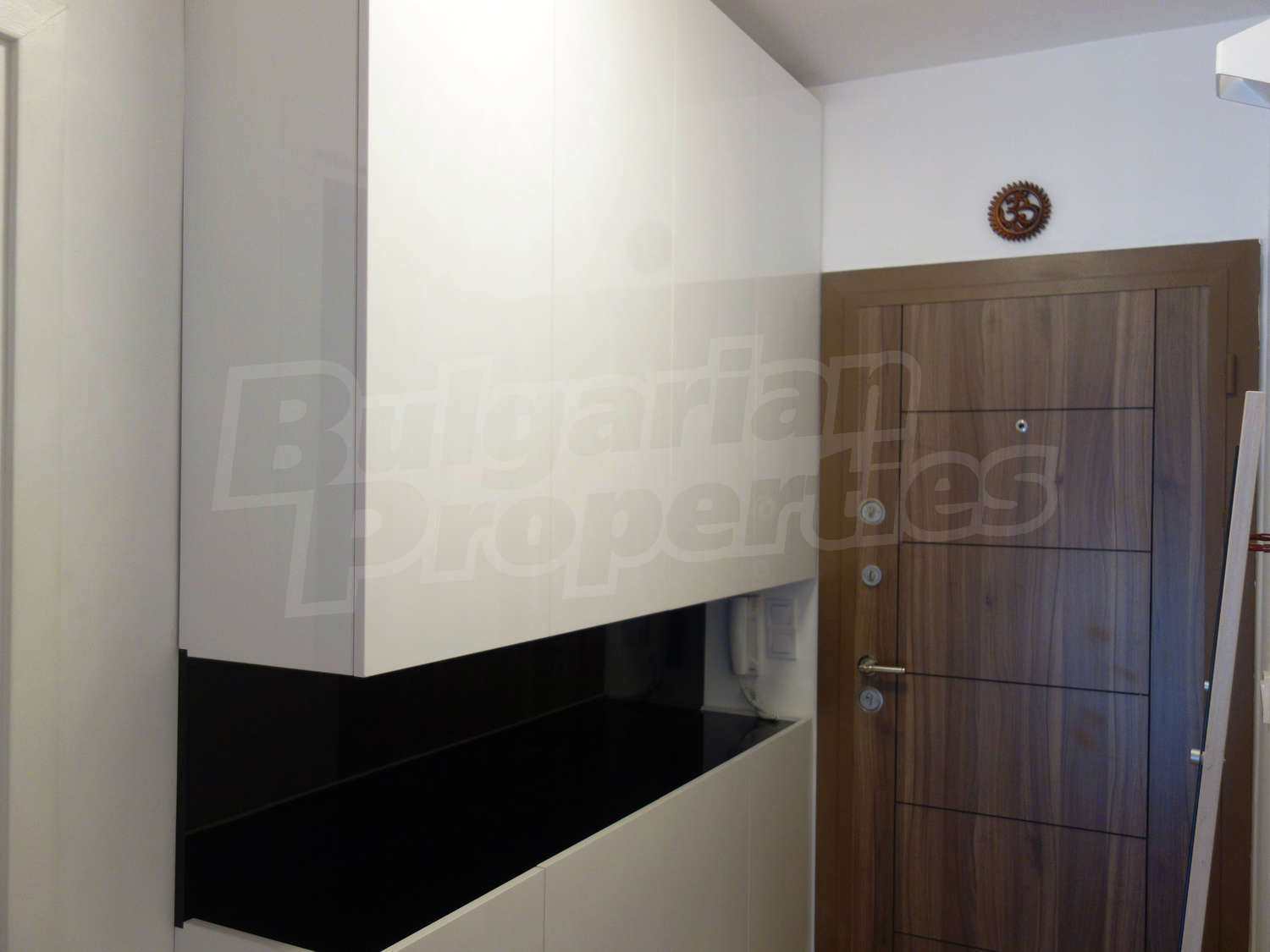 Gallery Picture 15