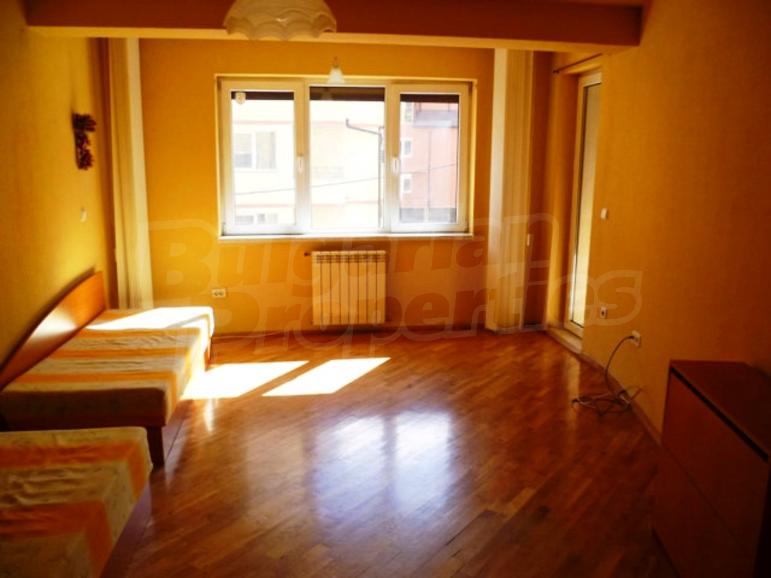 Gallery Picture 10