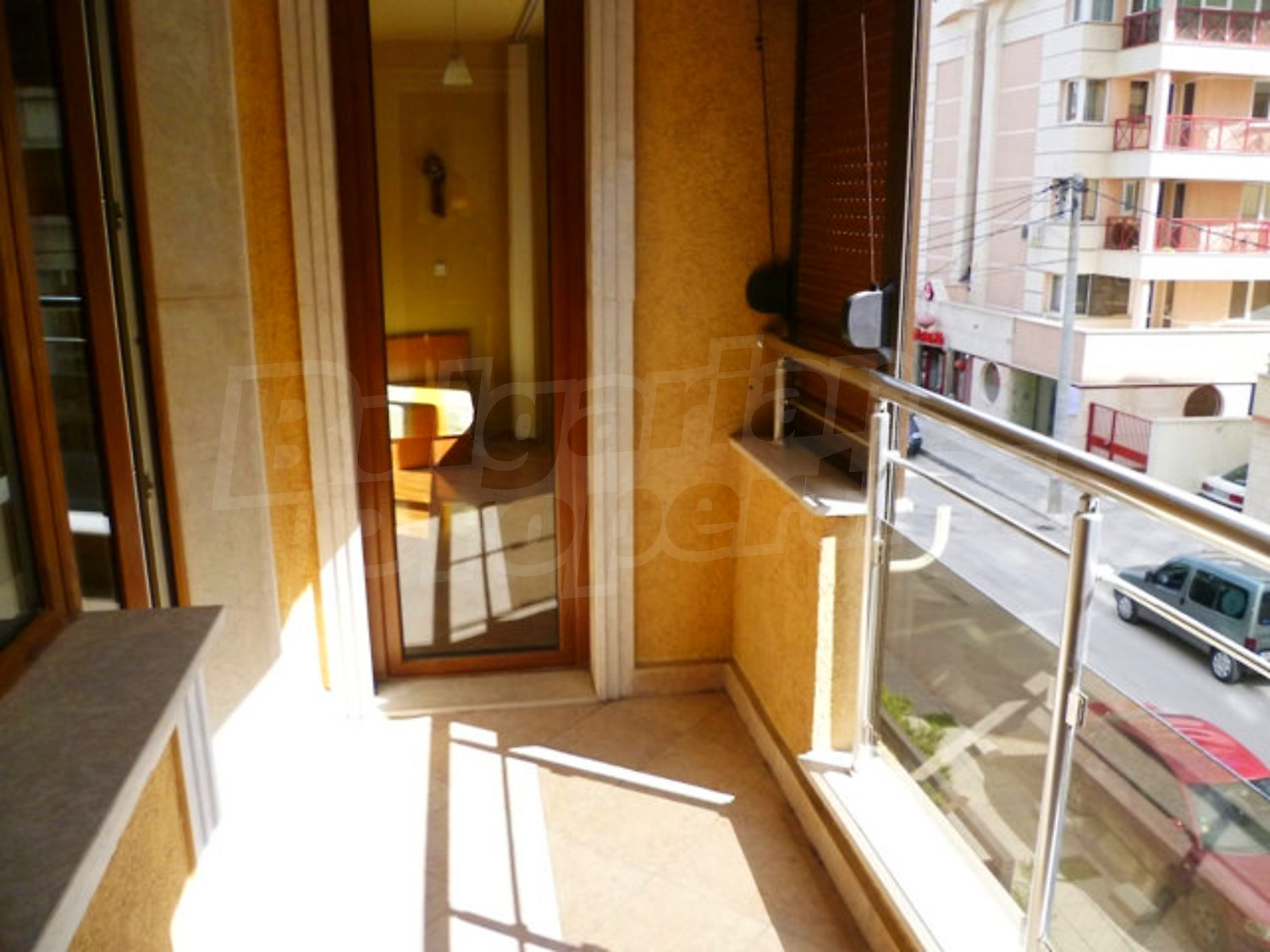 Gallery Picture 18